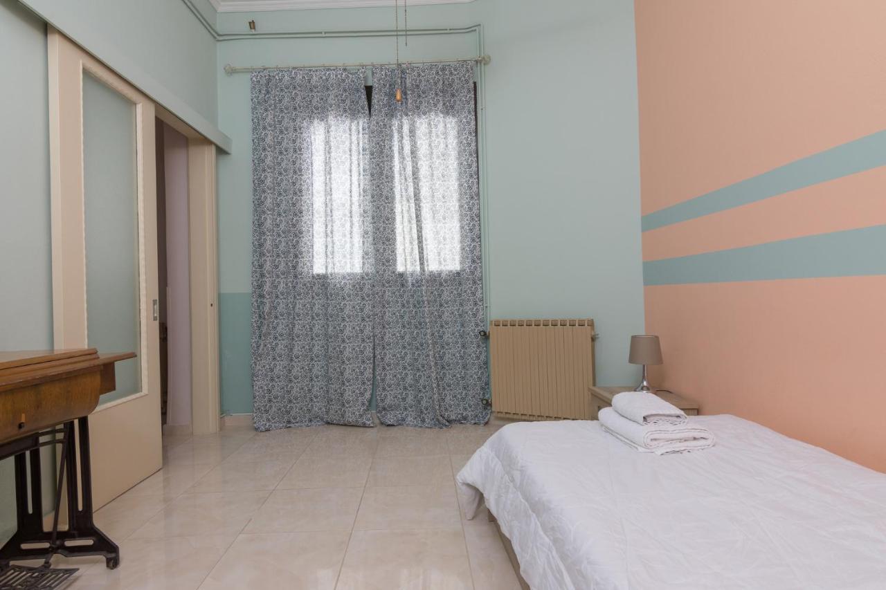 Delightful 2 Bedroom Flat Next To Mikrolimano Piräus Exterior foto